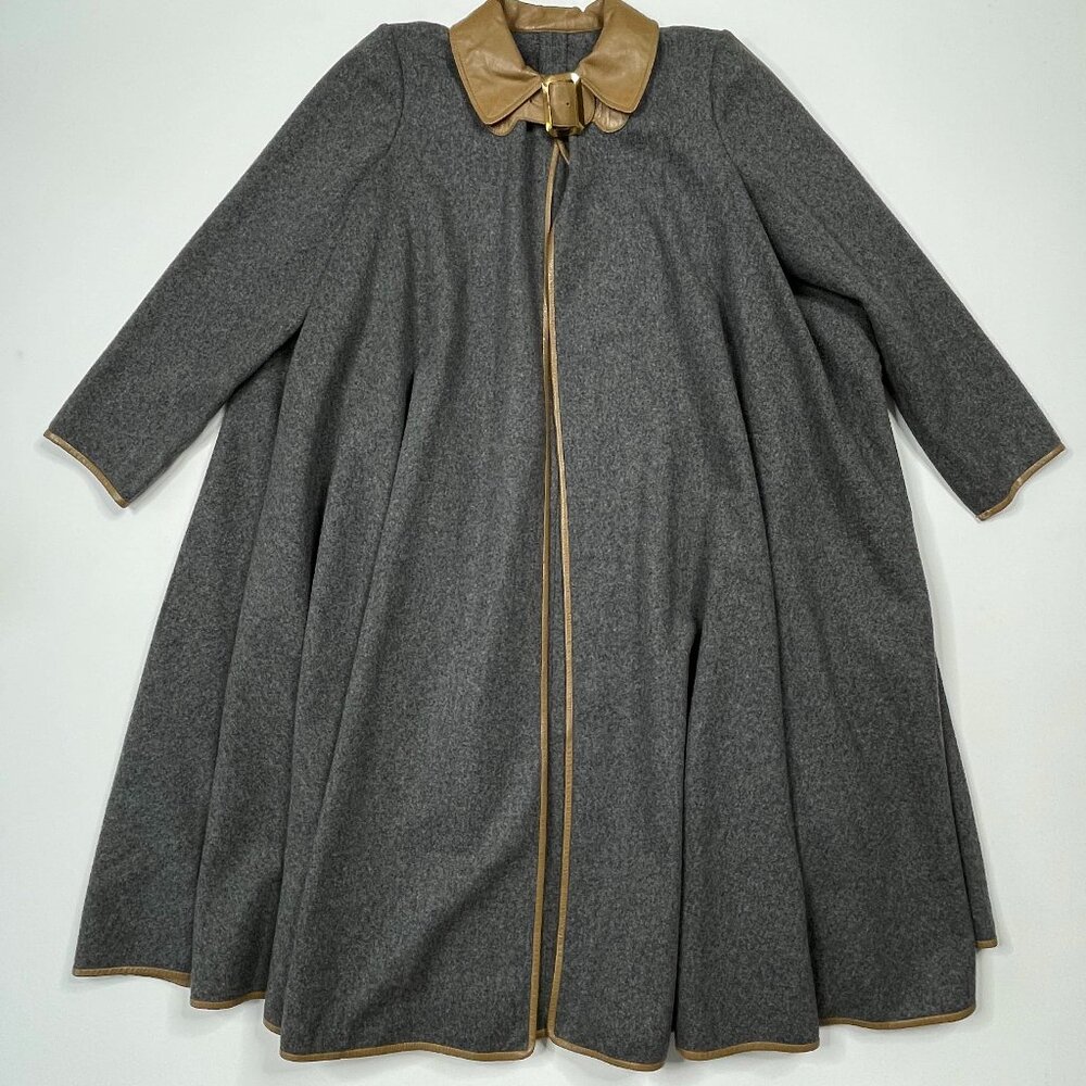 Bonnie Cashin Sills Gray Wool w/ Leather Trim, Buckle Closure Coat 1960s-70s